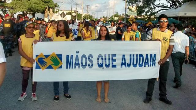 Voluntários Mãos que Ajudam e Missionários marcam desfile do Dia 7 de Setembro