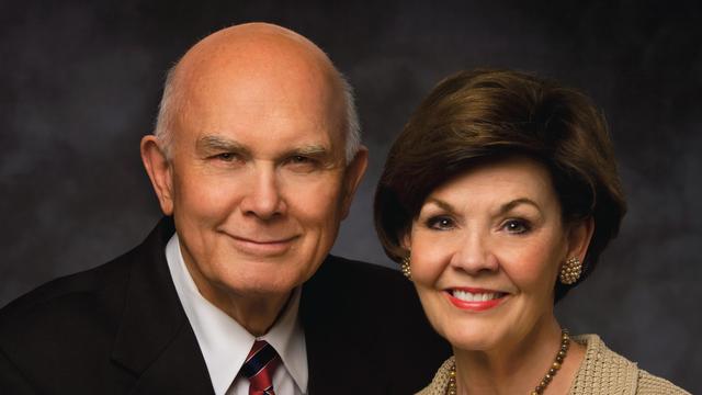 Dallin-H-Oaks-Newsbio-Dallin-and-Kristen.jpg