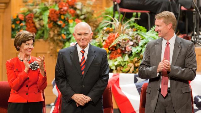 Elder-Kristen-Oaks-constitution.jpg