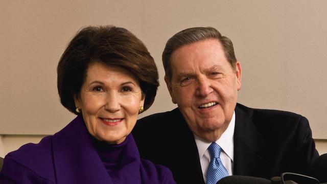 Jeffrey-R-Holland-Newsbio-Jeff-and-Pat.jpg