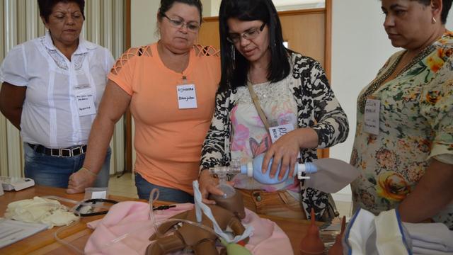 Jornada em Pediatria Neonatal - capacita cerca de 300 profissionais de saúde em Caruaru, João Pessoa e Natal