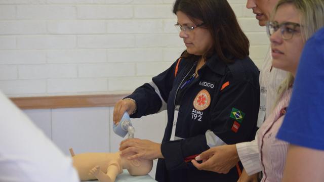 Jornada em Pediatria Neonatal - capacita cerca de 300 profissionais de saúde em Caruaru, João Pessoa e Natal