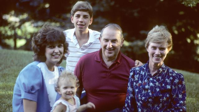 Élder Richard G. Scott falece aos 86 anos