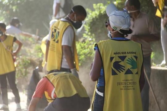 Maos Que Ajudam Rio de Janeiro