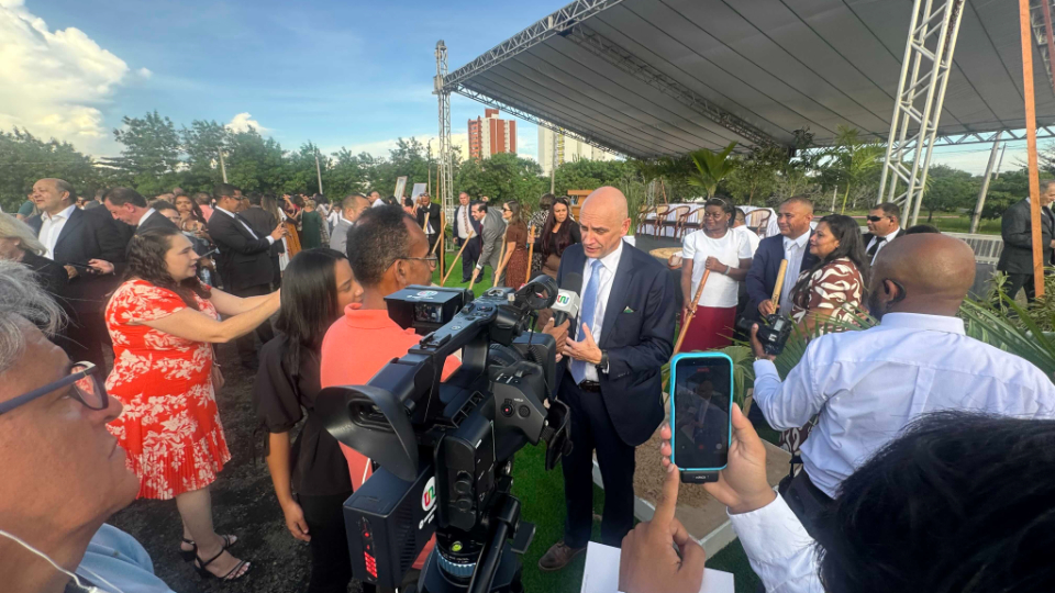 Teresina-Groundbreaking